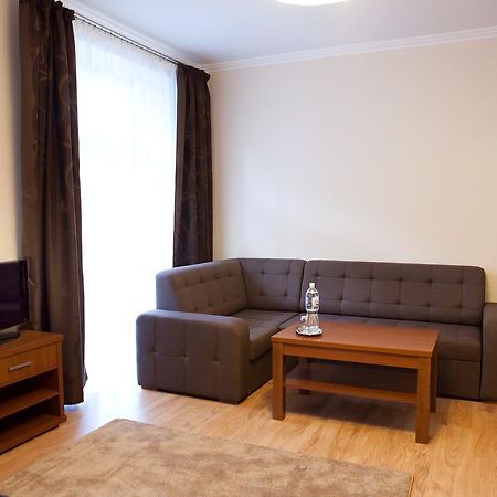 Hotel Srodmiejski Кельце Екстер'єр фото